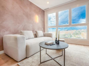 Apartment with stunning views and parking by REMS